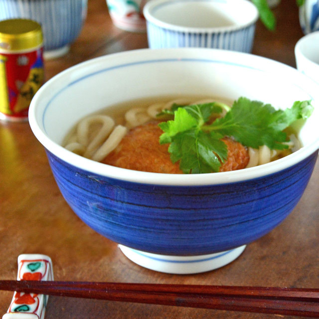 和食器・砥部焼　藍色の丼鉢(5.2寸)