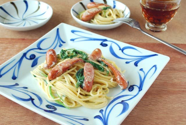 和食器・砥部焼　青からくさの角プレート